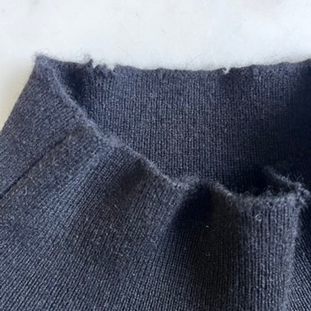 C by Bloomingdale's‎ Cashmere 100% Cashmere Layered Look Sweater Black size XS - Picture 8 of 13